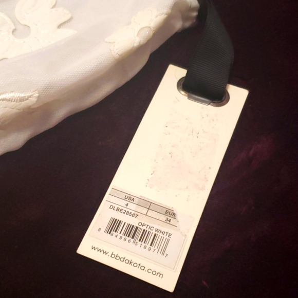 BB Dakota Sheer Floral Off-White Fit & Flare Summer Cocktail Tank Mini Dress - Picture 5 of 7